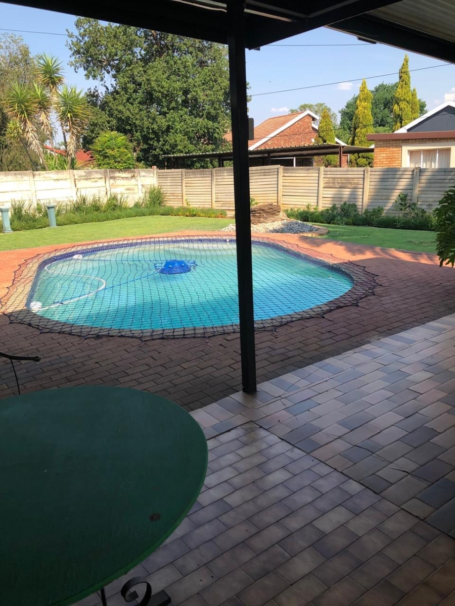 3 Bedroom Property for Sale in Dassie Rand North West